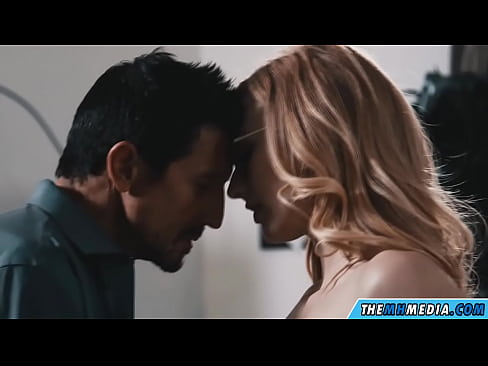 ❤️ Gnéas rómánsúil le blonde slutty Porn álainn  linn ❤